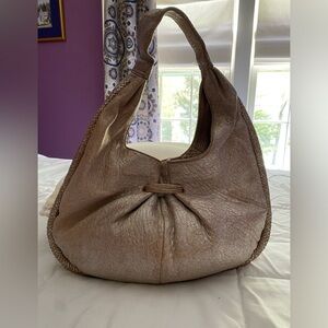 EUC Beautiful Cole Haan handbag.